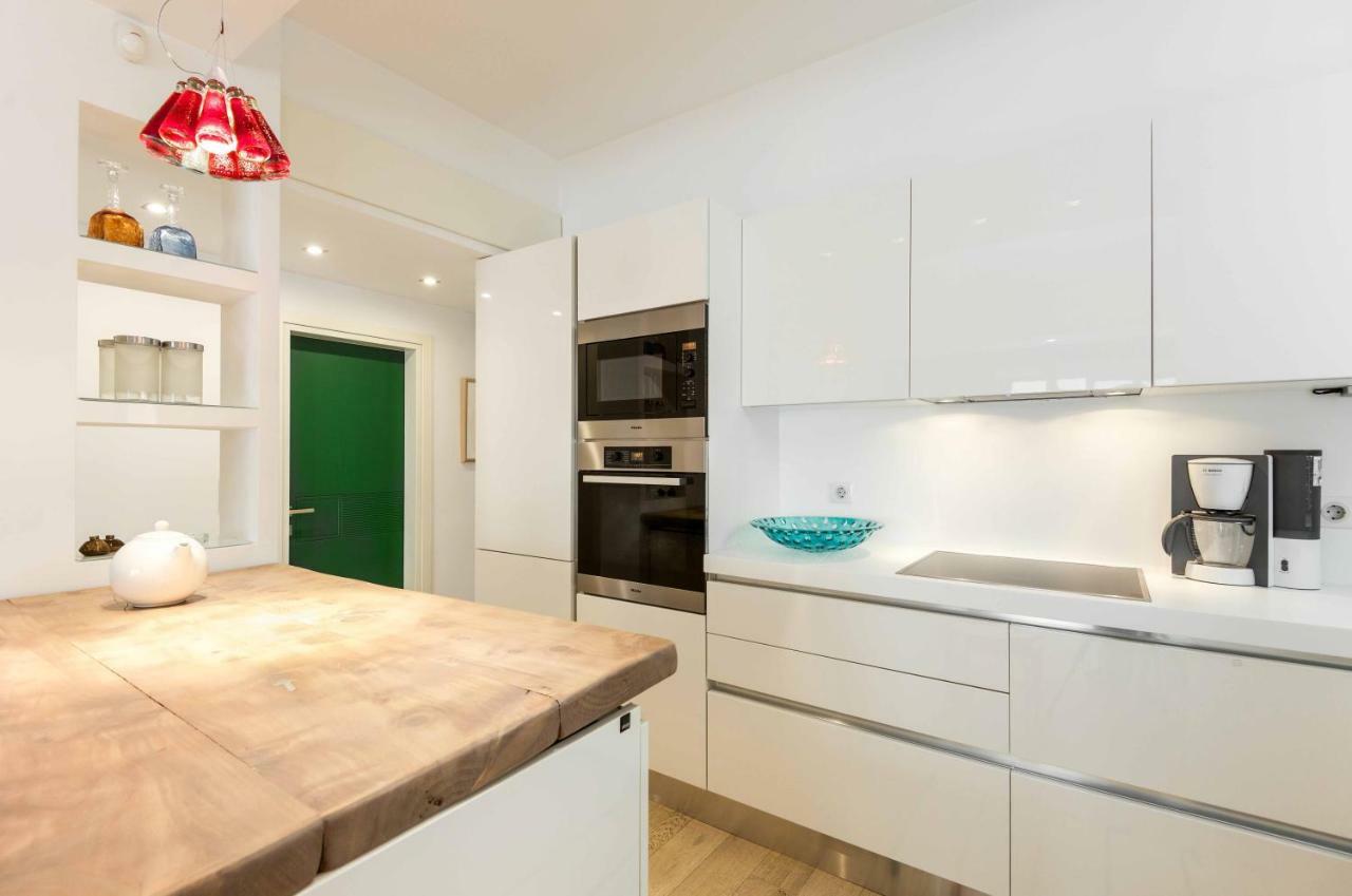 Stylish 3-Bedroom Apartment & Terrace Thessaloníki Eksteriør bilde